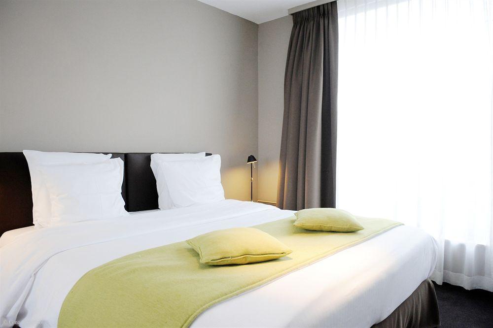 9Hotel Chelton ブリュッセル エクステリア 写真