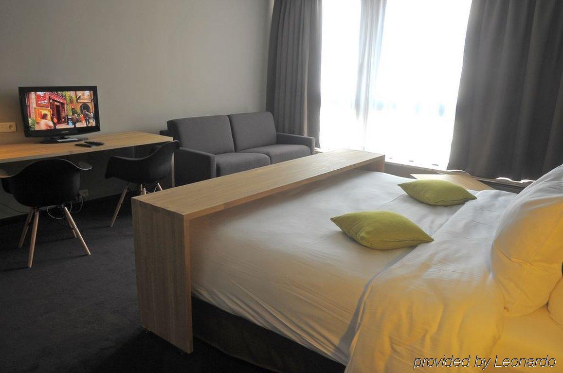 9Hotel Chelton ブリュッセル 部屋 写真
