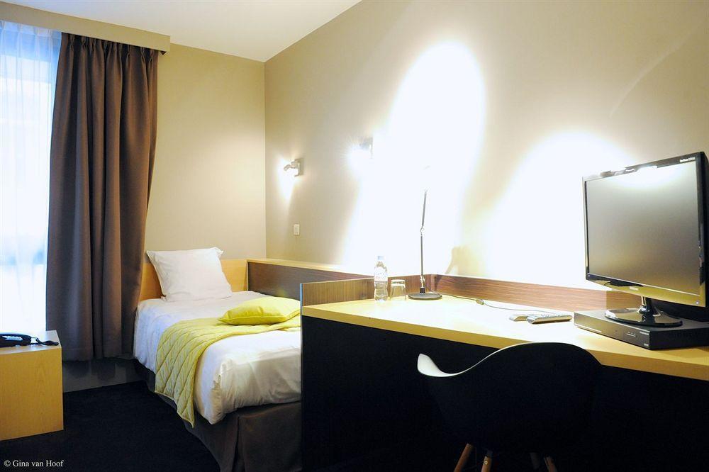 9Hotel Chelton ブリュッセル エクステリア 写真