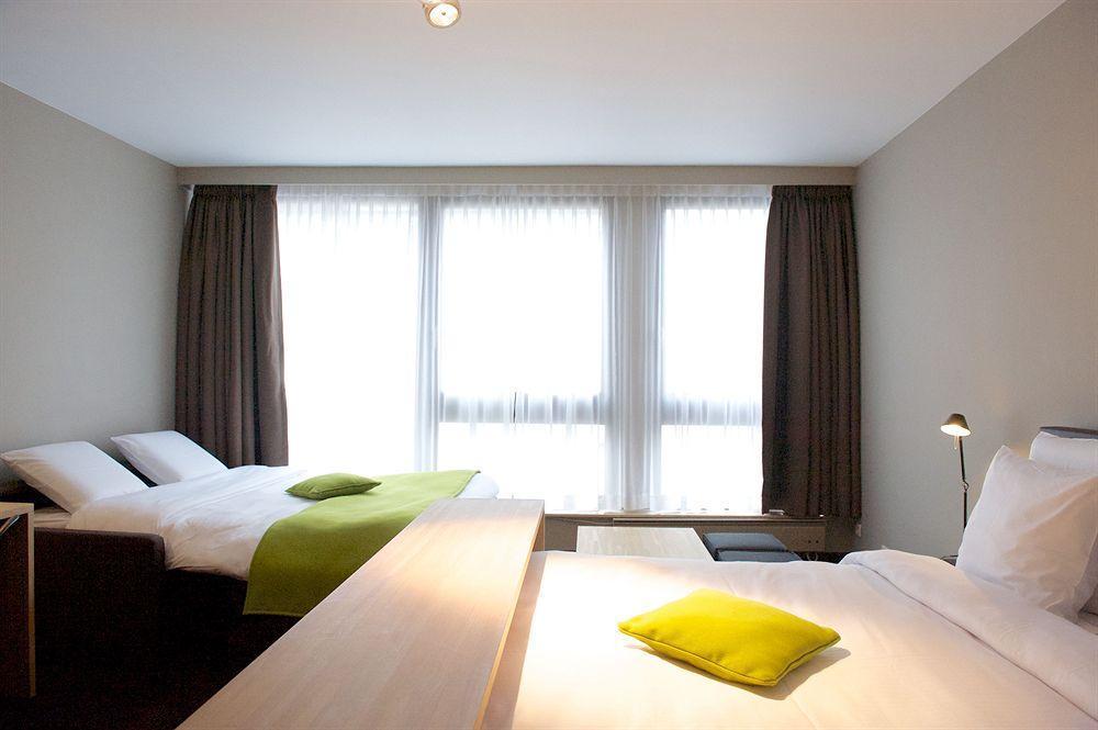 9Hotel Chelton ブリュッセル エクステリア 写真