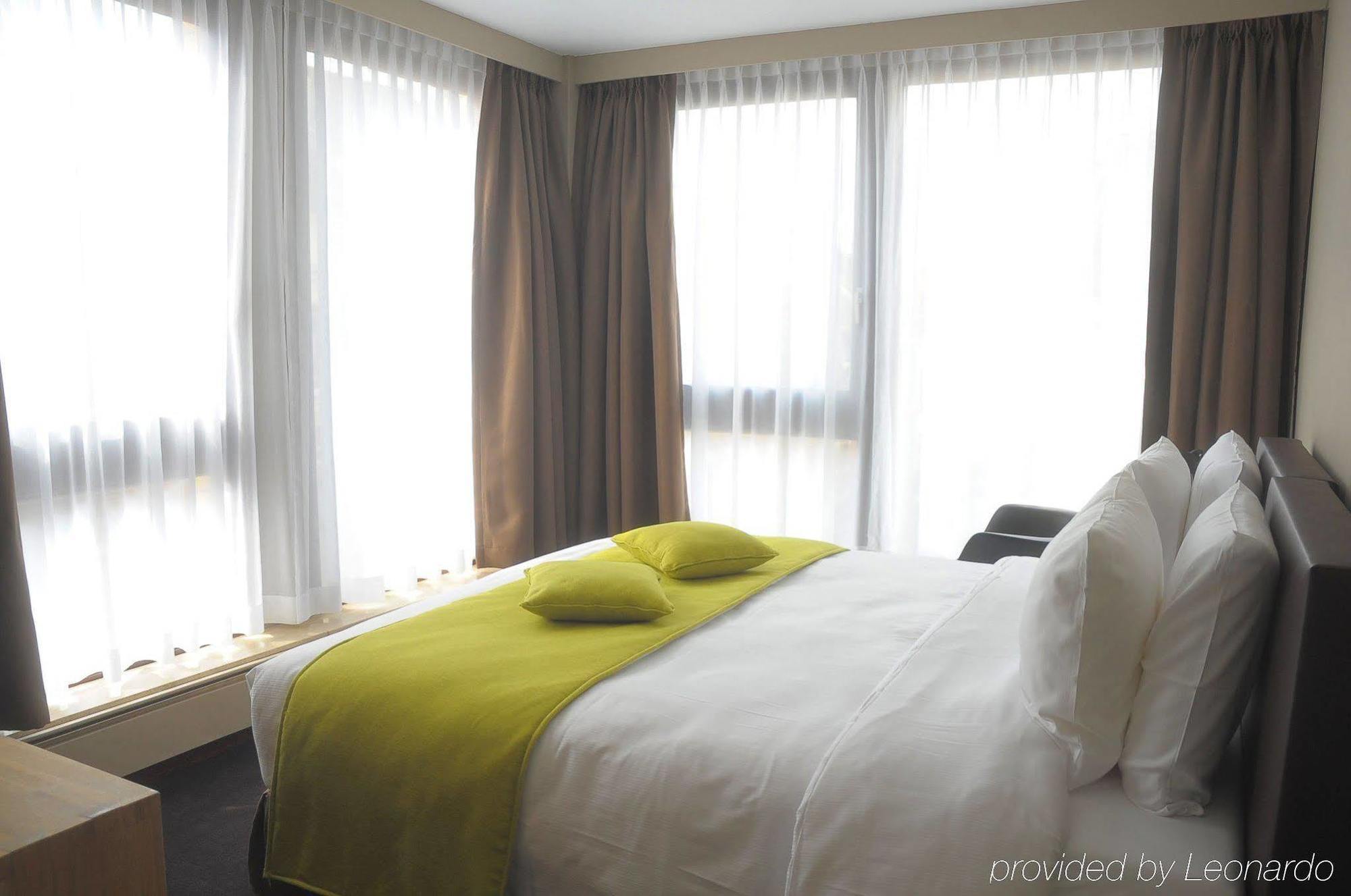 9Hotel Chelton ブリュッセル 部屋 写真